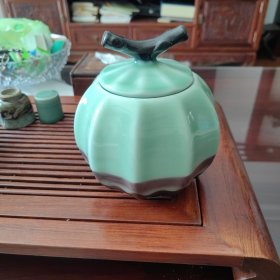 青瓷手作茶叶罐