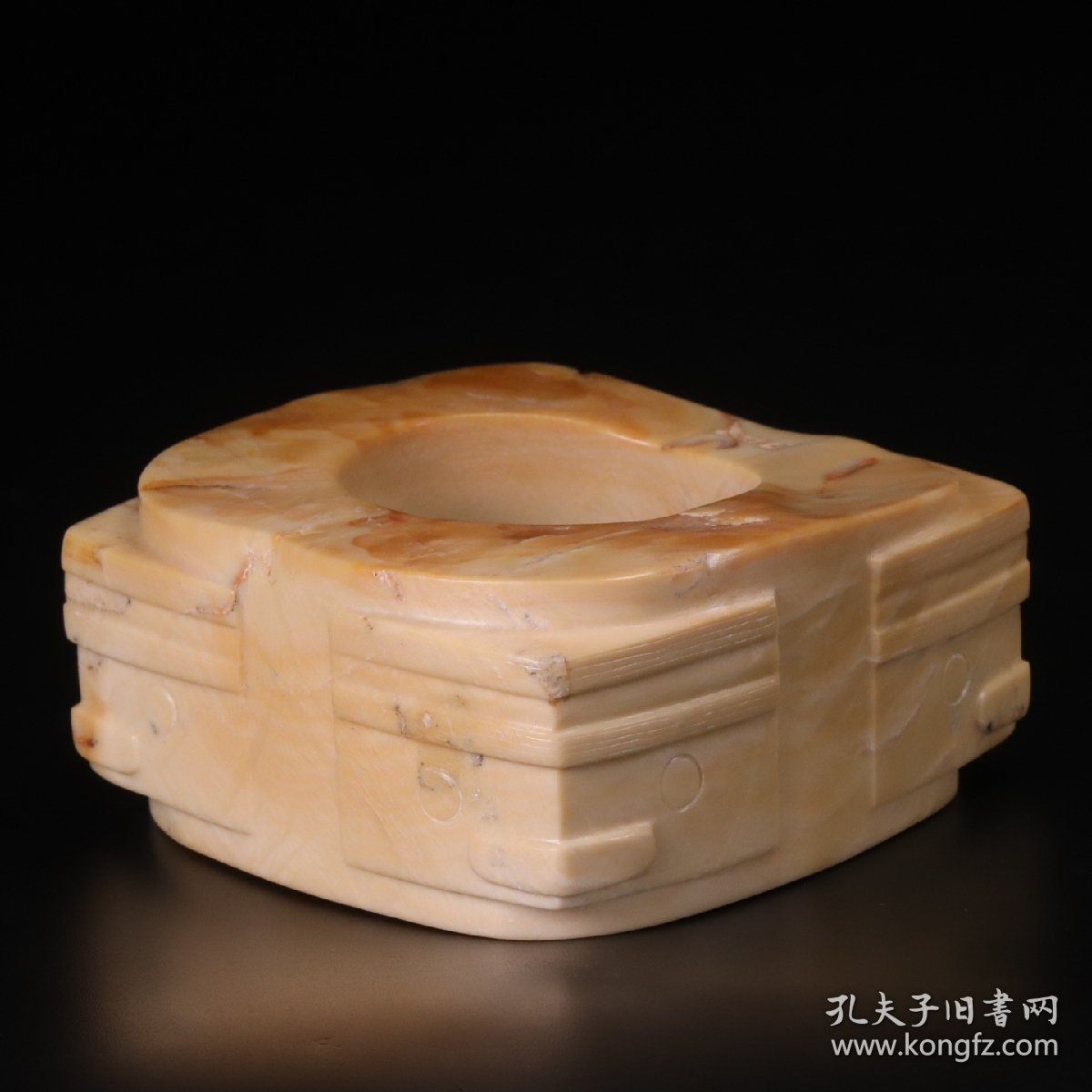 玉文化琮摆件：7.2*7.2*3.5cm重28克