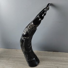 角雕人物摆件