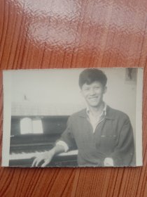 《老照片》1960年代～钢琴家的手好细长