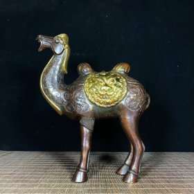 （亏本捡漏特价处理）纯铜鎏金骆驼，高25.5厘米，长22厘米，重1979克
