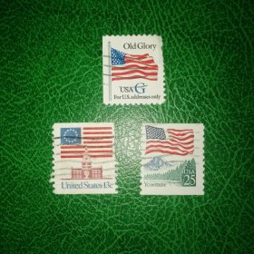美国邮票 国旗信销票3枚不同（最上一枚有损）