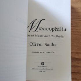 Musicophilia：Tales of Music and the Brain, Revised and Expanded Edition