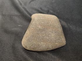 骆越文化石器时代石斧