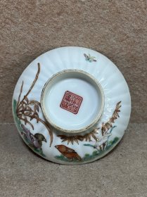 清同治 粉彩竹报平安盖 直径 10.2cm。 全品。 实价。