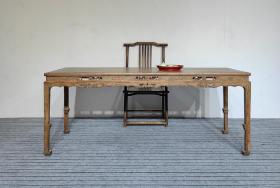 花梨木制大书桌画桌，可做电脑桌或餐桌茶桌，四面雕刻精致，造型漂亮！长196-宽80-高80厘米