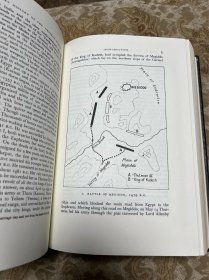 《西方军事史》a military history of western world 英国著名军事理论家J.F.C.Fuller。书中涵盖了从古代文明时期的武器和技术到现代战争的发展历程，通过详细的描述和分析，让读者了解各种战役中的关键战斗和决策，以及这些决策如何影响历史的进程。

Easton出版社真皮限量收藏版，全新三册一套刚开封，军迷最爱。