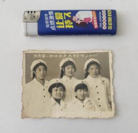 1959年5月1日《沈阳市第一批“女交通民警”合影》原版老照片