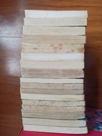 王度庐言情武侠小说集(全17册)剑气珠光等(低价出)