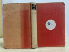 （78年前古旧书）The Scarlet Tree 奥斯伯特•西特韦尔 自传《猩红之树》（卷二，自传总名Left Hand Right Hand），，布面精装。王佐良主编《英国诗选》诗人郑敏对诗人伊迪丝•西特韦尔的介绍：女诗人席特维尔生在一个贵族家庭。她的教育正像她自己所说“是在秘密中”进行的。但她和她的两位弟弟萨其维瑞和奥斯伯特都成为二十世纪英国的重要诗人