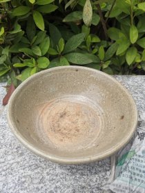 精品宋代越窑青瓷绿釉大茶碗，厚胎，釉不及底。