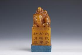 清代寿山田黄印章太平盛世规格：重量153g 高7cm 宽3cm