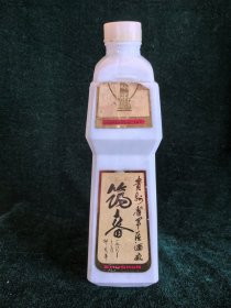 酒瓶收藏《筑春酒瓶》