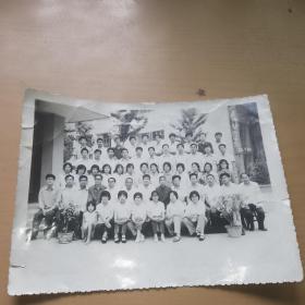 80年代老照片，民师毕业留念83年