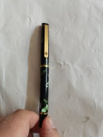 英雄钢笔