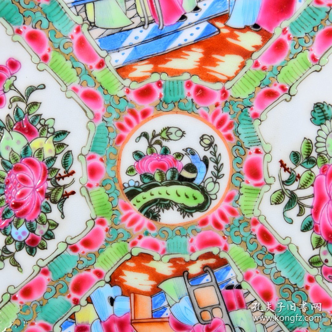 大清康熙年制外销瓷广彩珐琅彩本色真金人物花鸟纹盘 高4.4径22厘米2
