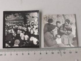 1965安徽，大树下露天的政治学习、亳县薛阁干部访问当地老农老照片两种