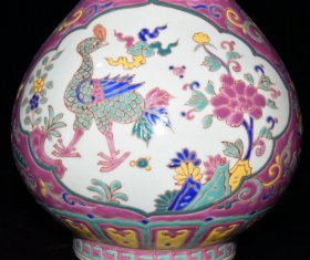 旧藏 明代宣德五彩描金孔雀花鸟纹玉壶春瓶【 28x18.5cm 】