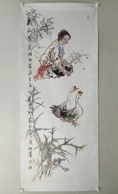 保真书画，湖南名家，舒湘汉国画佳作《闲放图》180X70cm，纸本托片。
        舒湘汉，1951年出生，湖南吉首人，毕业于湖南师范大学美术学院，现为张家界市美协主席，名誉主席。吉首大学美术学院院长、教授，研究生导师，张家界学院教授，中国美术家协会会员，湖南省民族画院副院长。湖南省高等学校教师系列高级职务任职资格评审委员会委员，艺术学学科评议组组长。