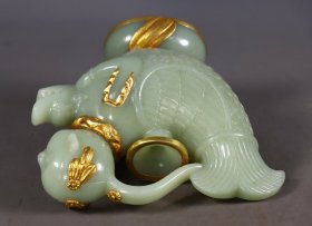 旧藏和田玉包金人鱼壶