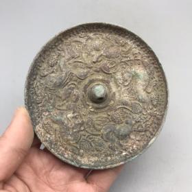 古玩收藏 仿古做旧 铜镜摆件 工艺精湛 
材质：铜
商品细节尺寸重量如下图：
