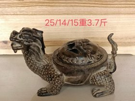 下乡收来老铜熏香炉，保存完好品相一流。
