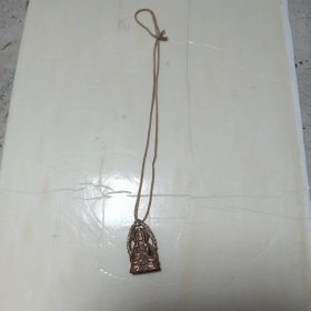 八九十年代老佛吊坠收藏，保存完好，铜质（内屋徽章盒里）