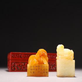 民国 田黄石.和田玉印章一对
