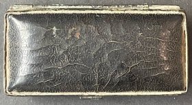 民国殷汝荔红十字章