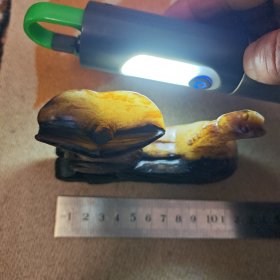 老玉摆件一个重392克放漏出