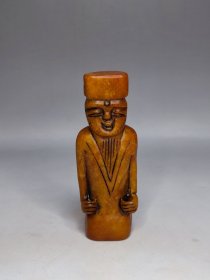 古代玉贵人。遇贵人。 古玉 贵人 老玉 玉跪人 寓意遇贵人 高11.2公分 把玩精品。