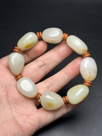 精美和田玉原石手链