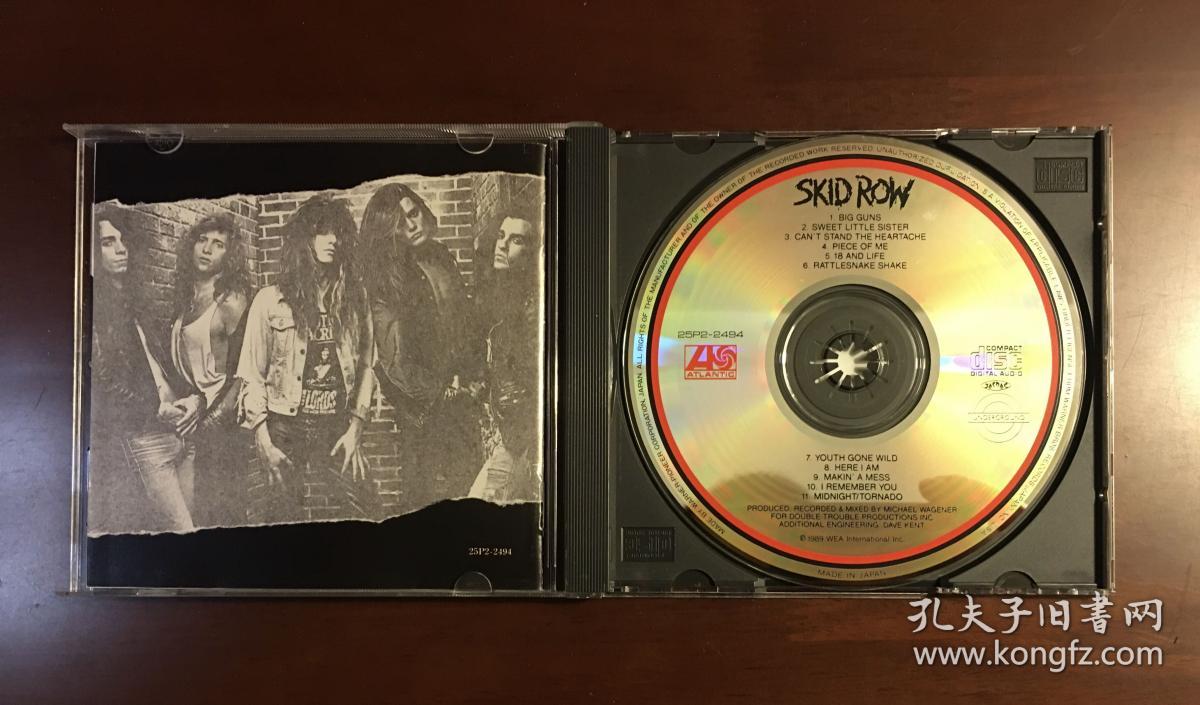 SKID ROW 穷街乐队同名专辑《Skid row》日首版 95新
摇滚金属