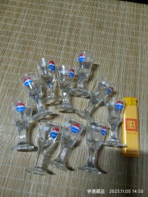 全新的茅台酒礼品玻璃高脚酒盅10个