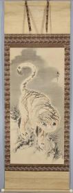 V 号 带原木盒的骨质轴头绢本南画大家（谷文晁）手绘猛虎图