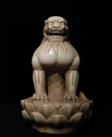 （议价） 唐汉白玉莲花狮子高30cm直径20cm
