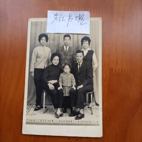 60年代左右人物合照一张