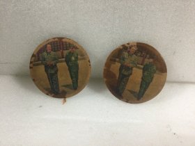 伟人像章两枚