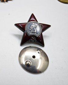 苏联红星勋章2884615号 1949年服役15年获得,带档案