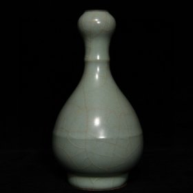 旧藏官瓷蒜头瓶