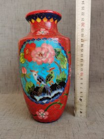 成化瓷胎珐琅彩瓶