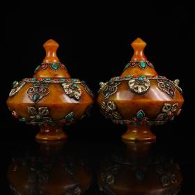 西藏收老蜜蜡纯手工镶嵌宝石掐丝多宝罐   一个重203克  高13厘米 宽11厘米