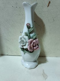 《花瓶》高约19cm