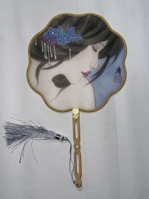 姜涛～团扇国画工笔人物作品 【规格】34/20cm 【供货】666元/幅 【质地】团扇绢布 【包邮】顺丰 保真，可落款 可定制