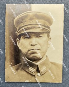 抗战时期 日军华中派遣军少尉肖像照一枚（相纸较厚）