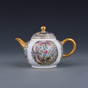 清雍正珐琅彩描金蝶恋花壶 古玩古董古瓷器老货收藏 规格；厘米9*13.5 4300