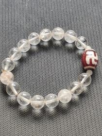 水晶手链一条，总19颗珠子，美颗1厘米