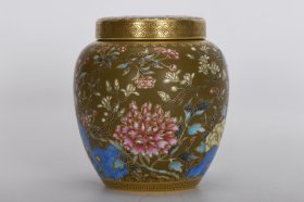 清乾隆珐琅彩茶叶未描金花卉盖罐