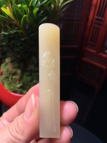 高材质全结晶老挝石（花开富贵）