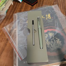 精美圆珠笔+笔芯（全新未使用）